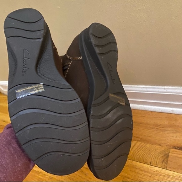 Clarks Suede/Leather Upper Ridding Boots - Picture 9 of 10